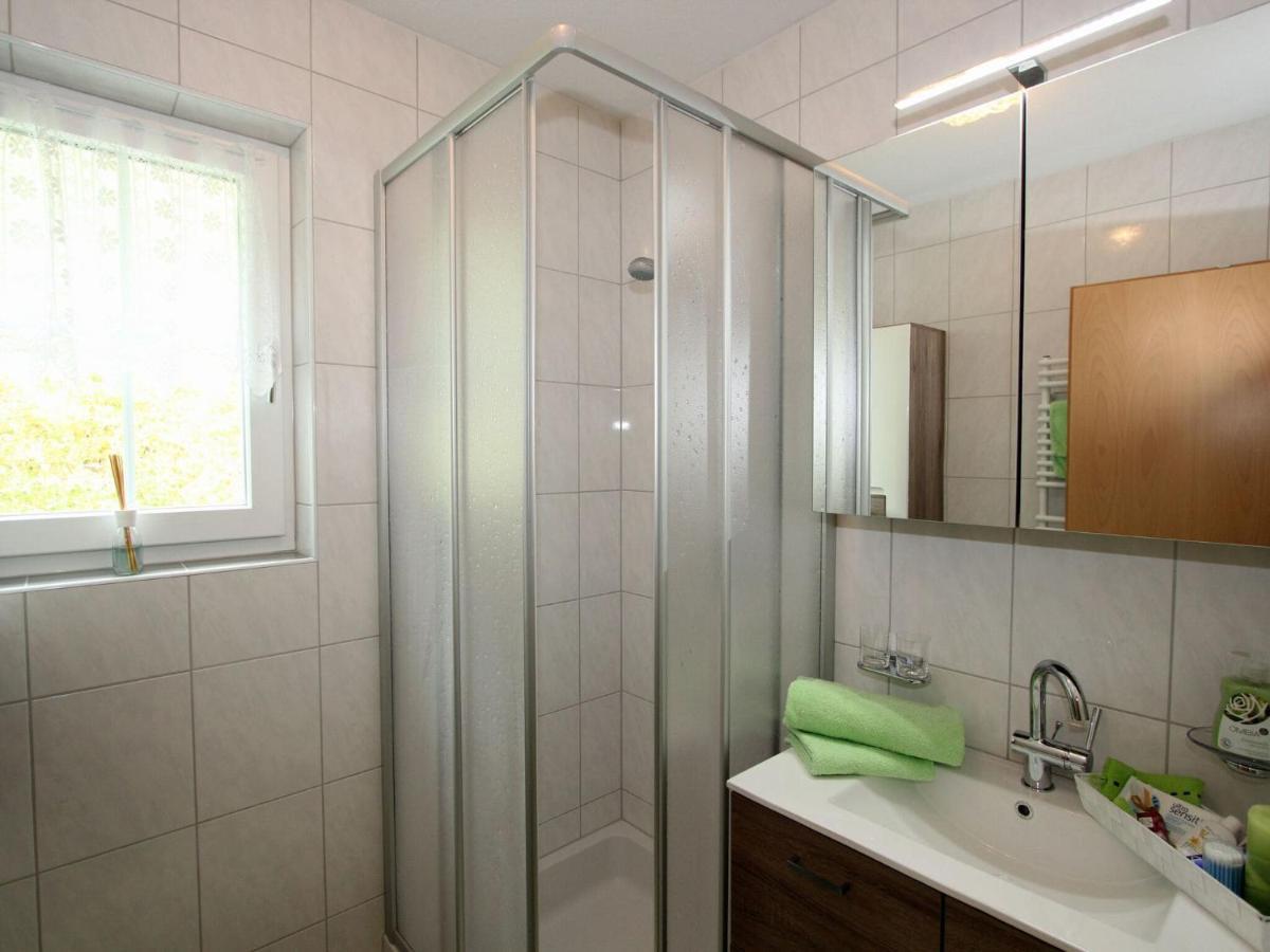 Modern Apartment In Hochgallmigg With Balcony Екстериор снимка