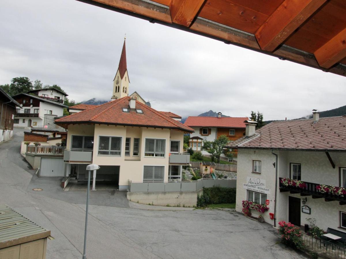 Modern Apartment In Hochgallmigg With Balcony Екстериор снимка